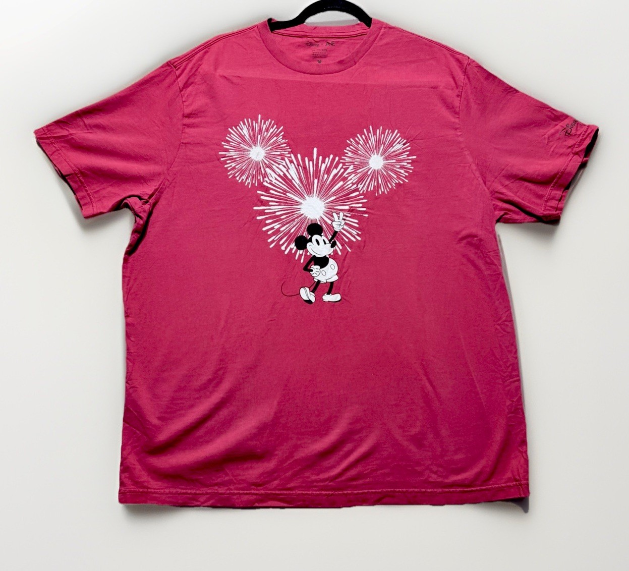 American Eagle Mickey Mouse Disney Fireworks Graphic Tee XL Fireworks Limited