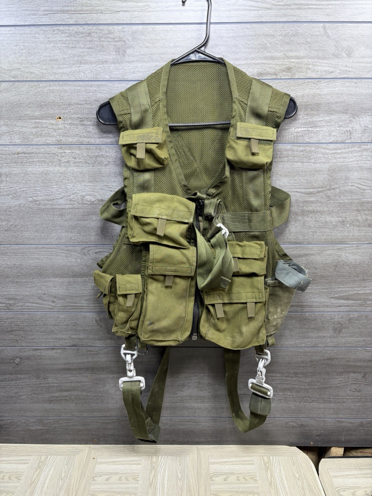 Army Air Crewman Survival Vest Type 1 Vintage Medium Zip Mesh Military OD Green