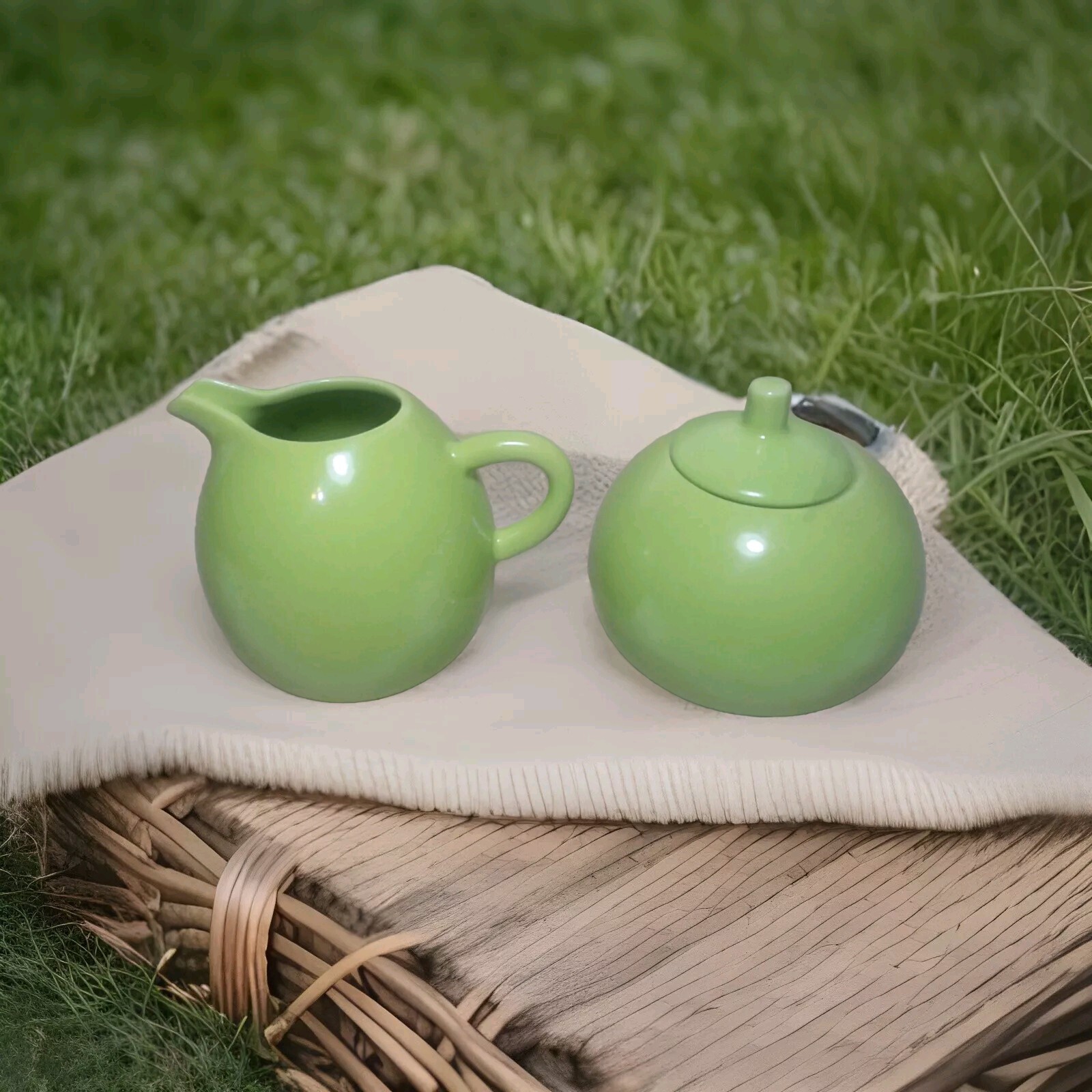 Omniware Stoneware Lime Green Sugar & Creamer set Decor