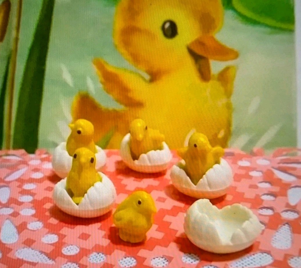 10 Pc Vintage Easter Miniature Rubber Chick Cracked Egg West Germany 1/2″ Crafts