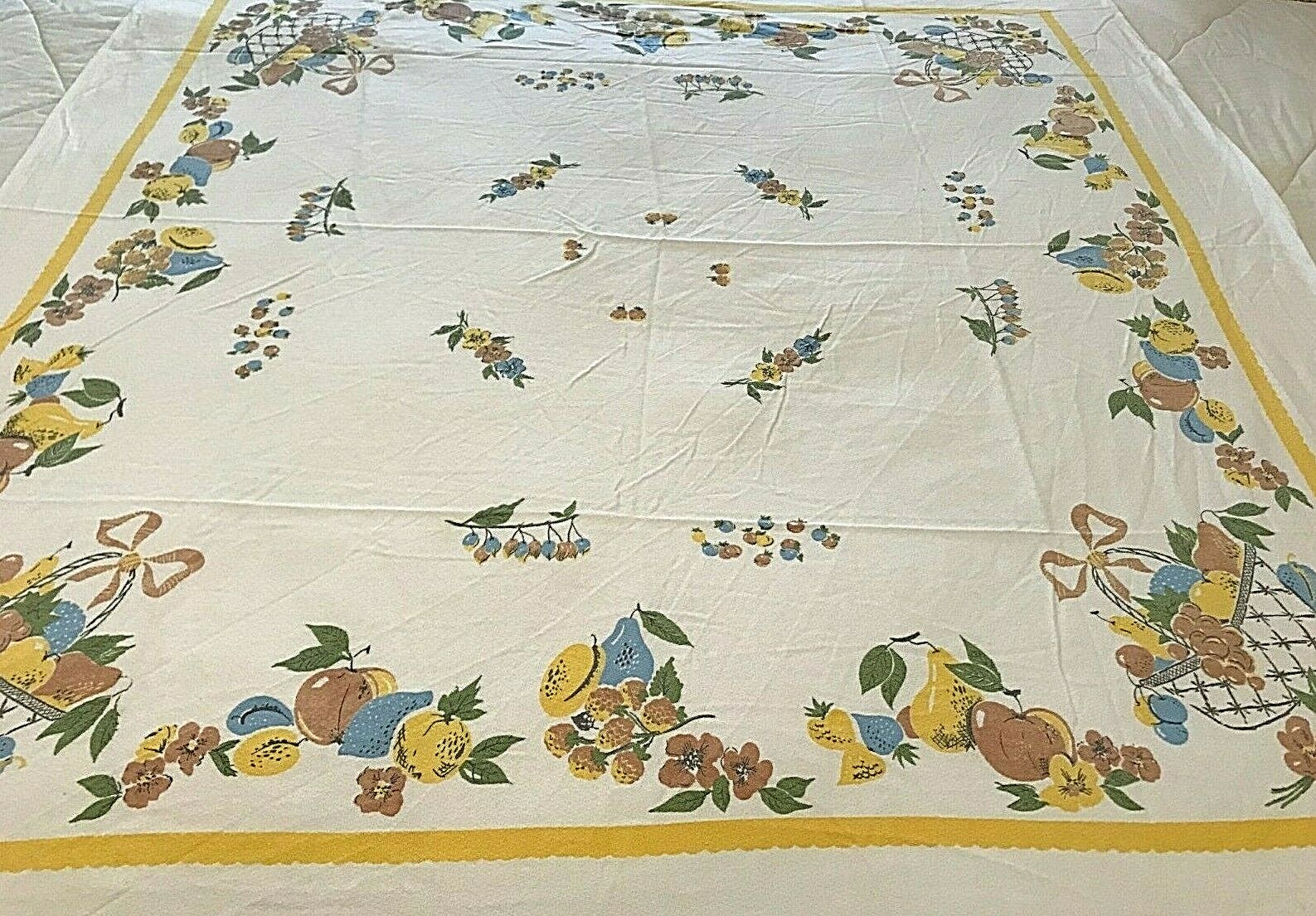 Table Cloth Fruit Basket Pears Apples Grapes Blue Tan Yellow 46″x52″ T52 Vtg