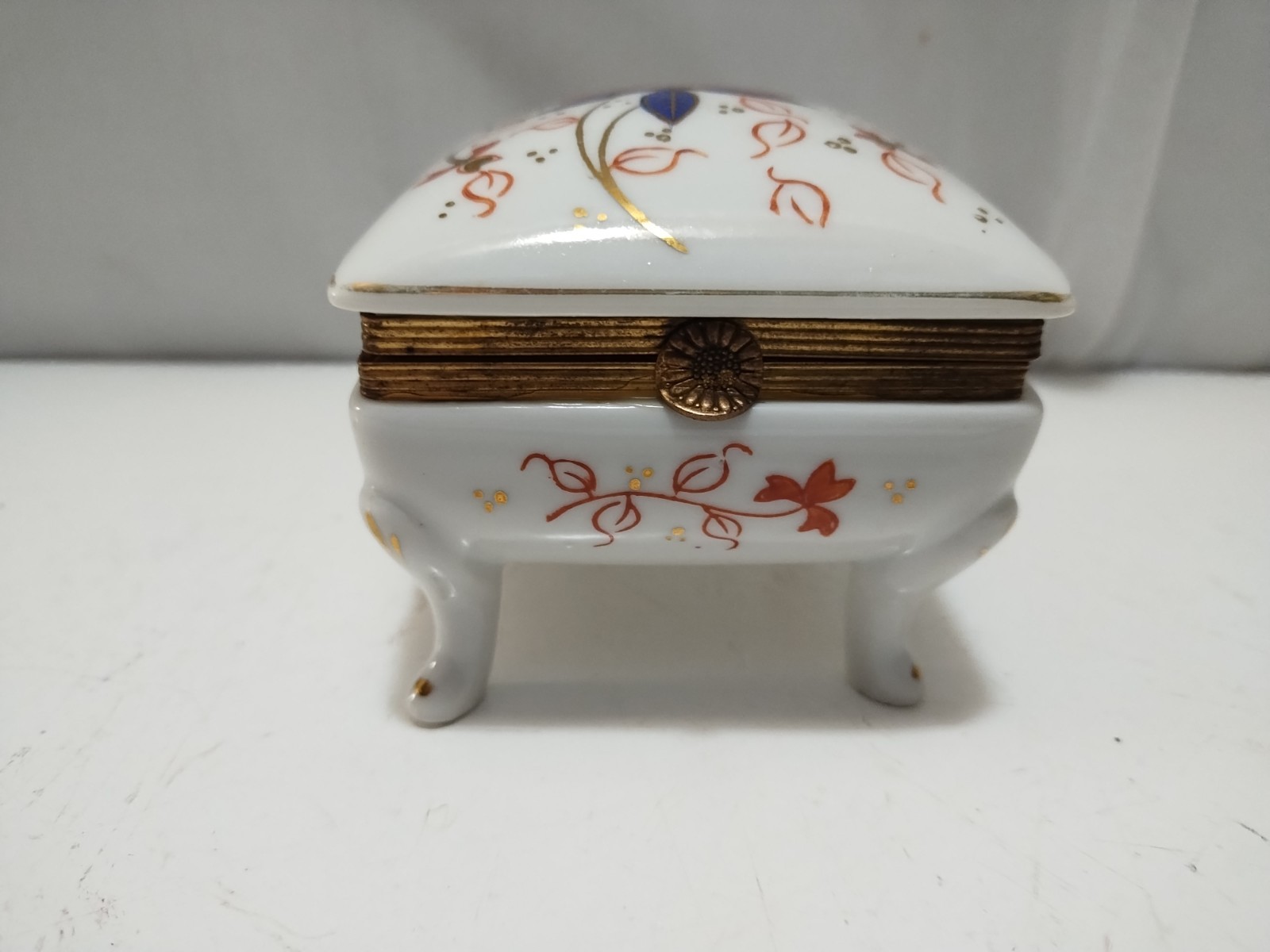 Four Legged Porcelain Hinged Square Trinket Box Floral Orange Whimsical Retro