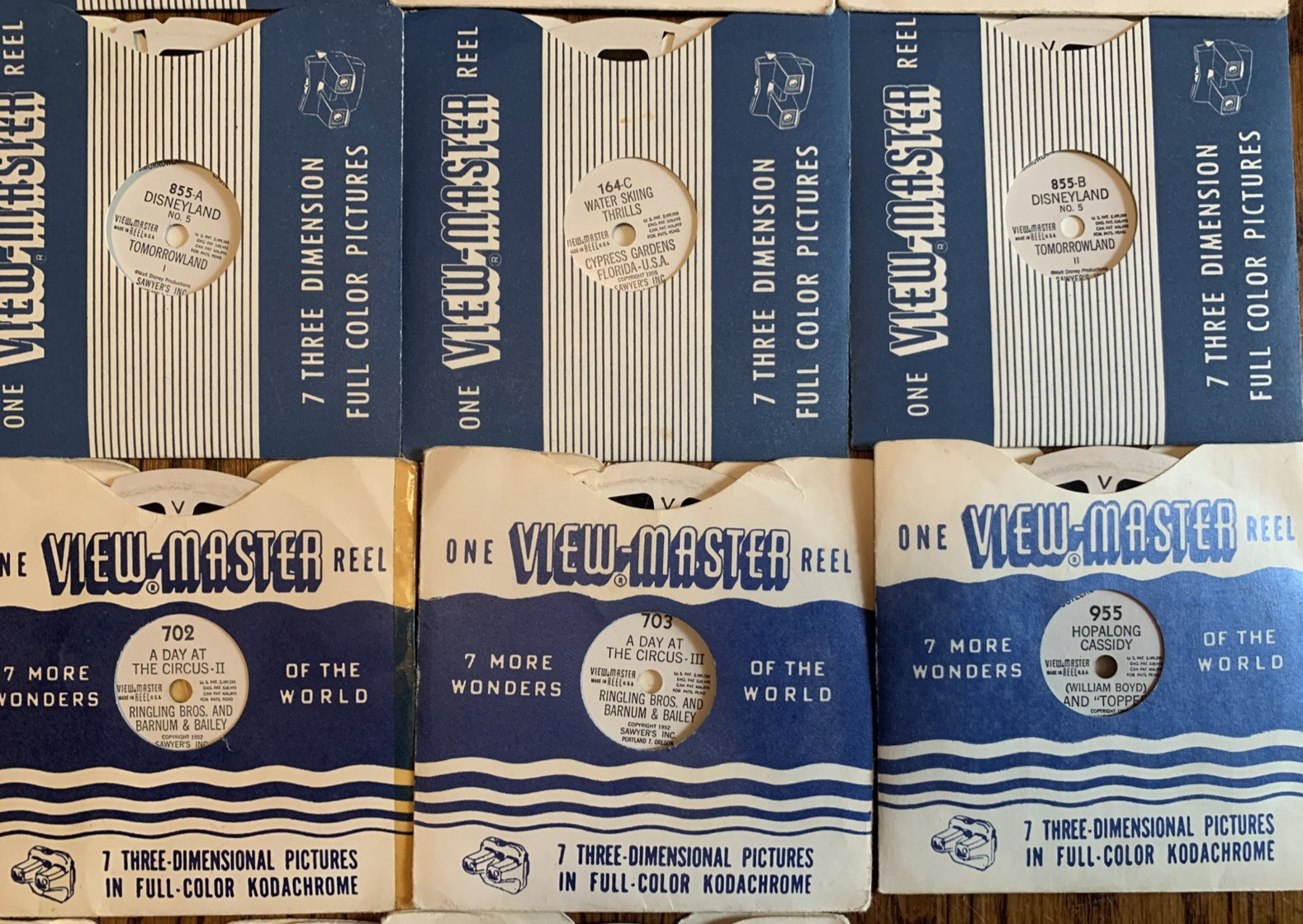 Viewmaster Collector Case W/34 Single Reels W/ Model E Viewer & SAWYERS Bakelite