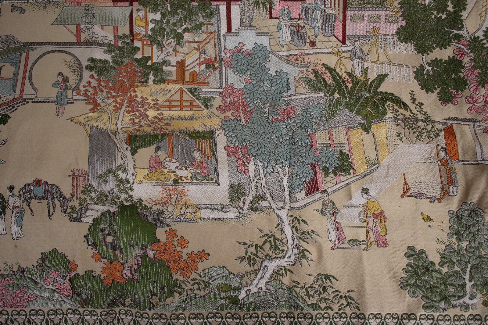 Vintage Chinese Brocaded Satin Tapestry Life in Ancient Jinhua City 68″x54″