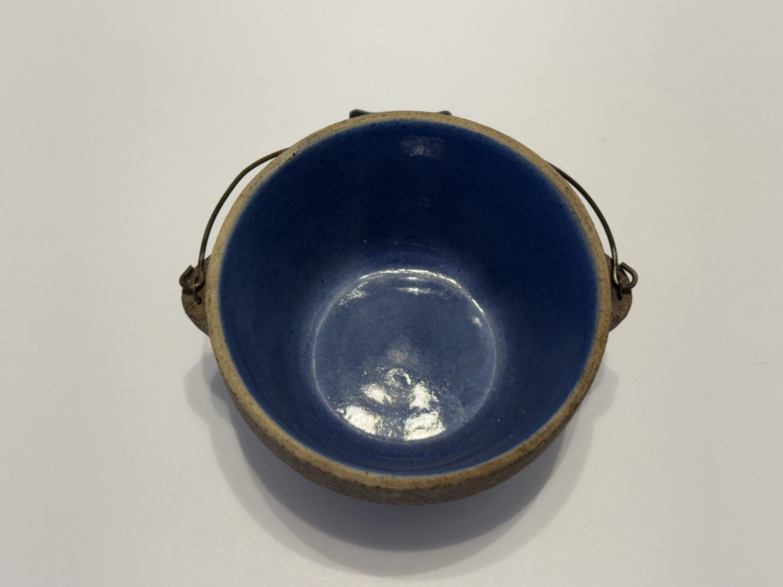 Blue Brown Ceramic Stoneware Earthenware Bowl w/Wire Handle Small Width 4”