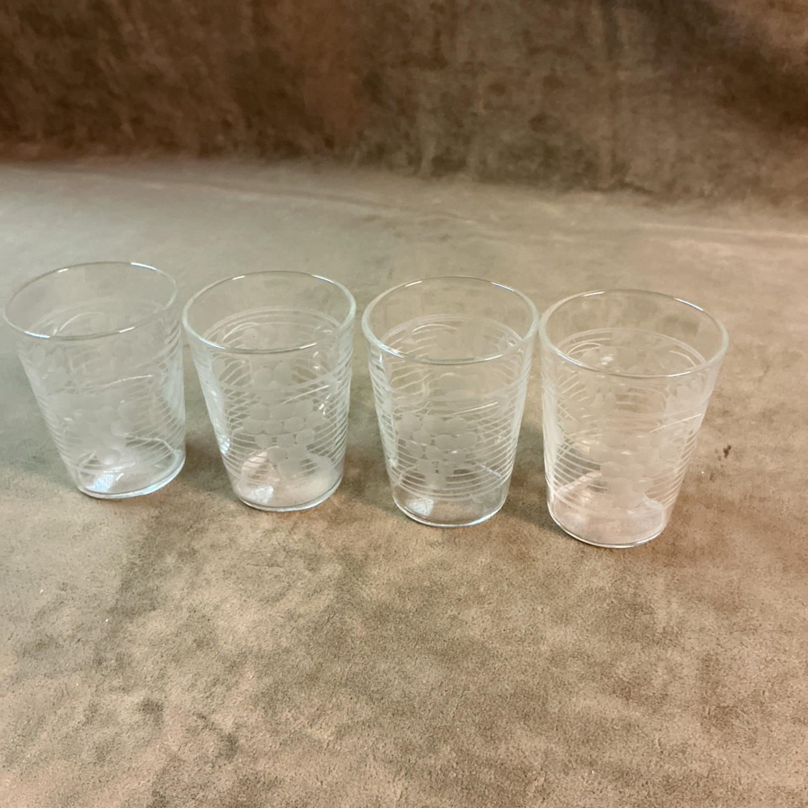 Vintage Anchor Hocking Clear Shot glass grape lines engraved design lot of four