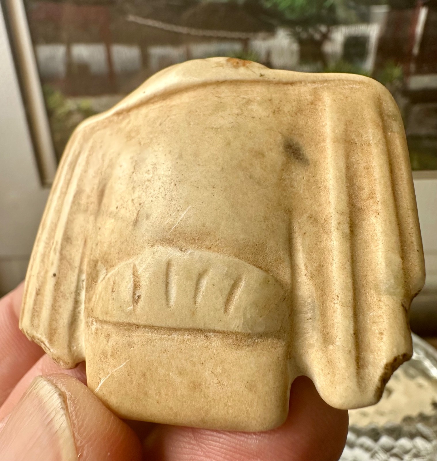 100% Money Back GUARANTEE AUTHENTIC ANCIENT HAWK/ EAGLE CARVING.