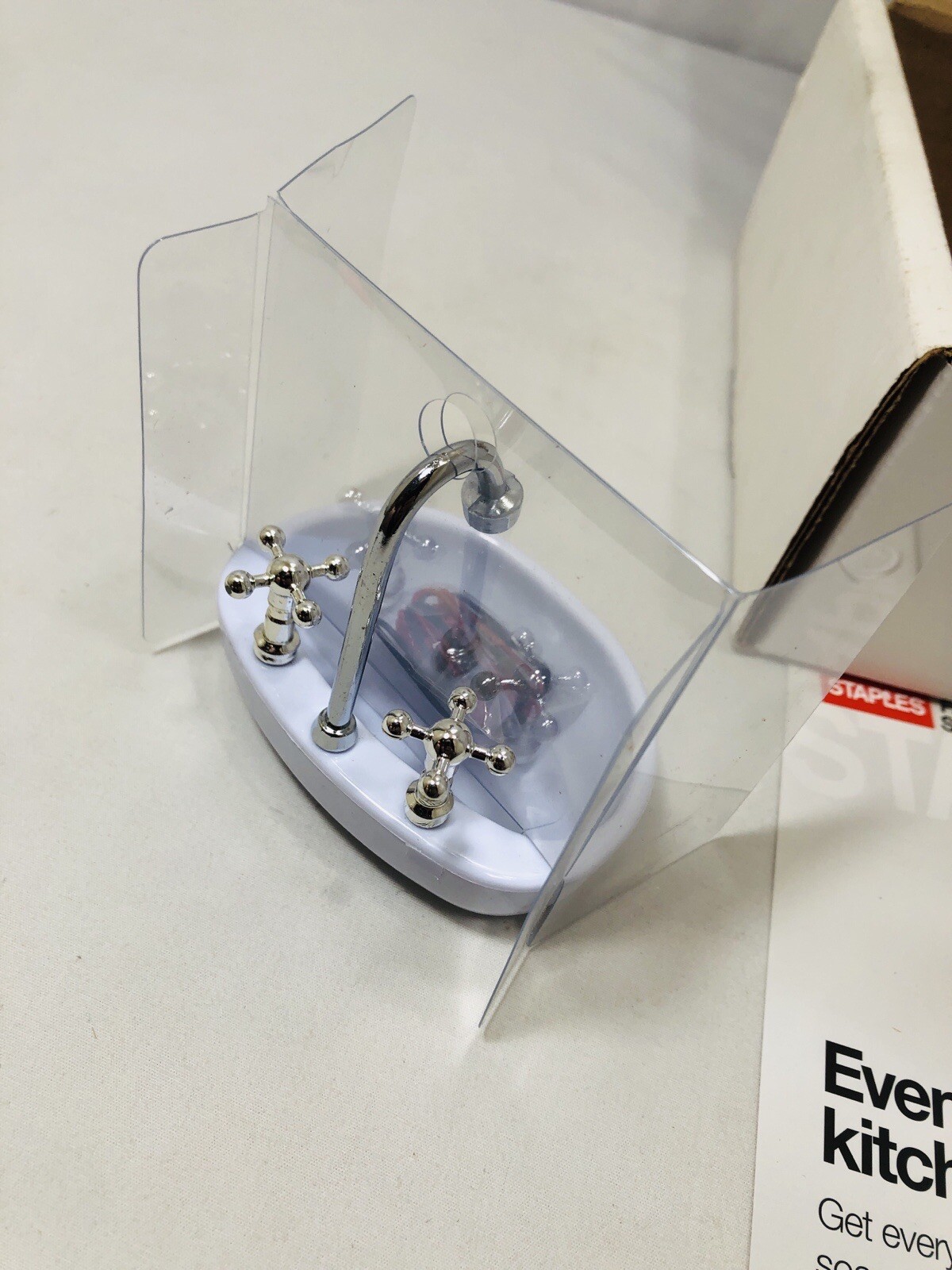 Staples Facility Solutions Even The Kitchen Sink Mini Magnetic Paper Clip Holder