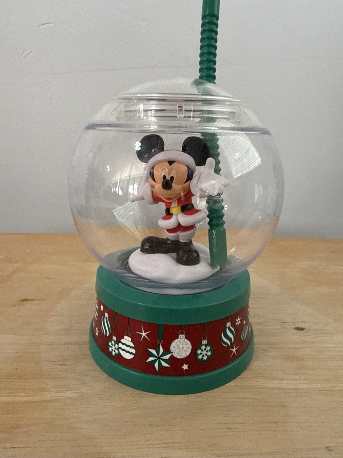 Disney Parks 2022 Holiday Christmas Santa Mickey Snow Globe Sipper Cup