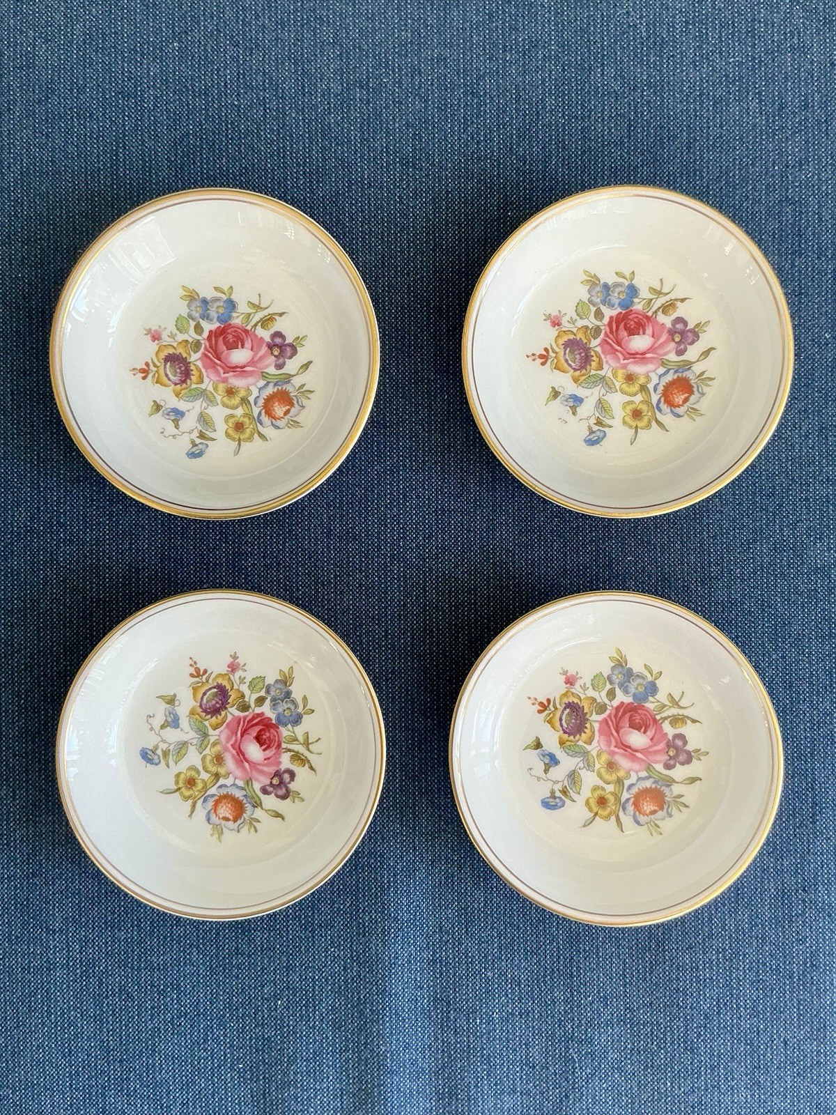 4 Royal Worcester “Bournemouth” Bone China – Butter Pat/Trinket Dishes-Gold Trim