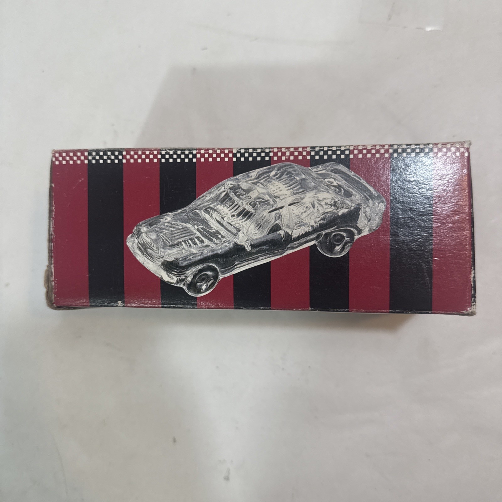 Imperial Crystals And China Co Inc Classic Automobile Collection Model #8112
