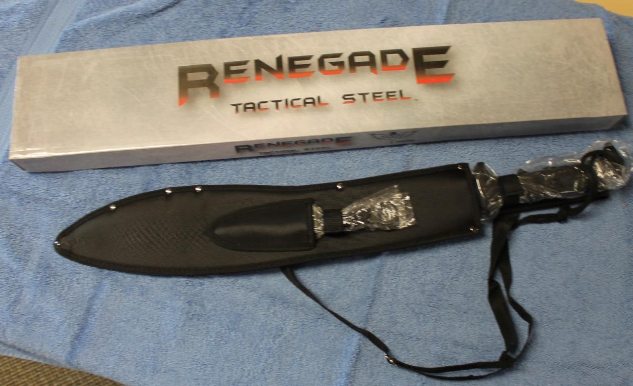 Renegade RT115 Strike Force Vampire Set Machete w/ Two Throwing Knives Sheath