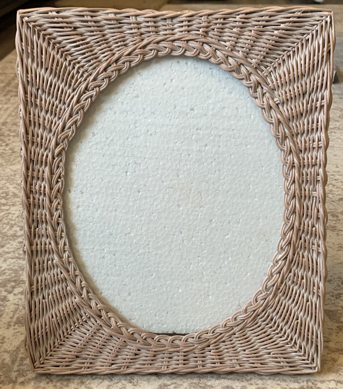 VTG Pink 10×12 Wicker Picture Frame Velvet Back Oval Cut Out Cottage Core