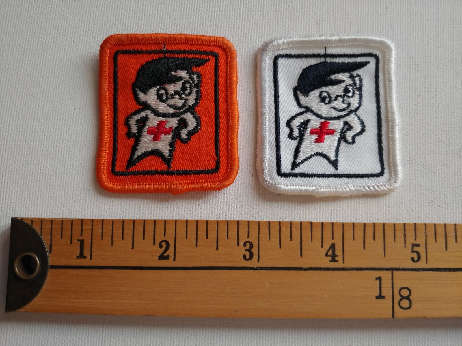 70S WALTER LIFEGUARD CANADA RED CROSS SWIMMING CANADA BADGE ECUSSON PATCH CREST