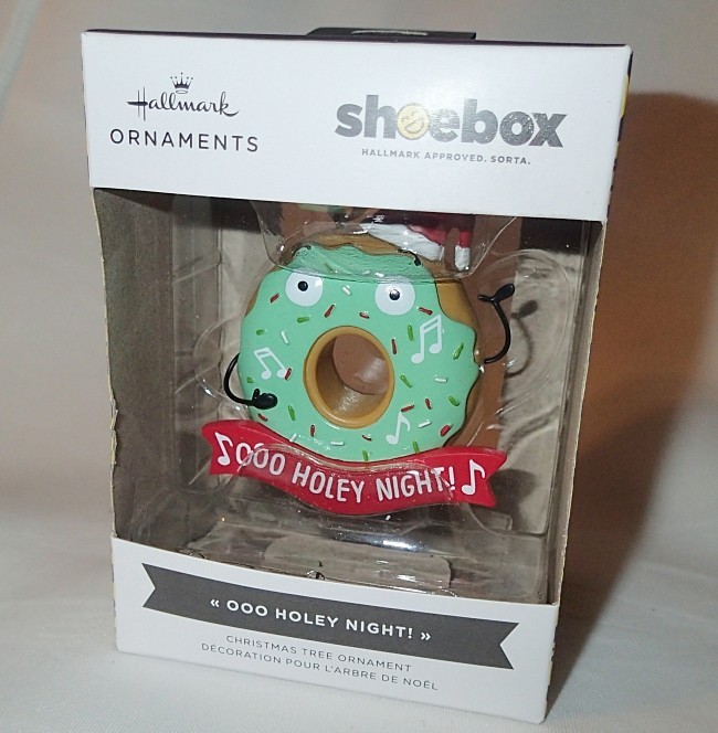 HALLMARK SHOEBOX ORNAMENT ~ OOH HOLEY NIGHT ~ DONUT ~ 2025 *NEW