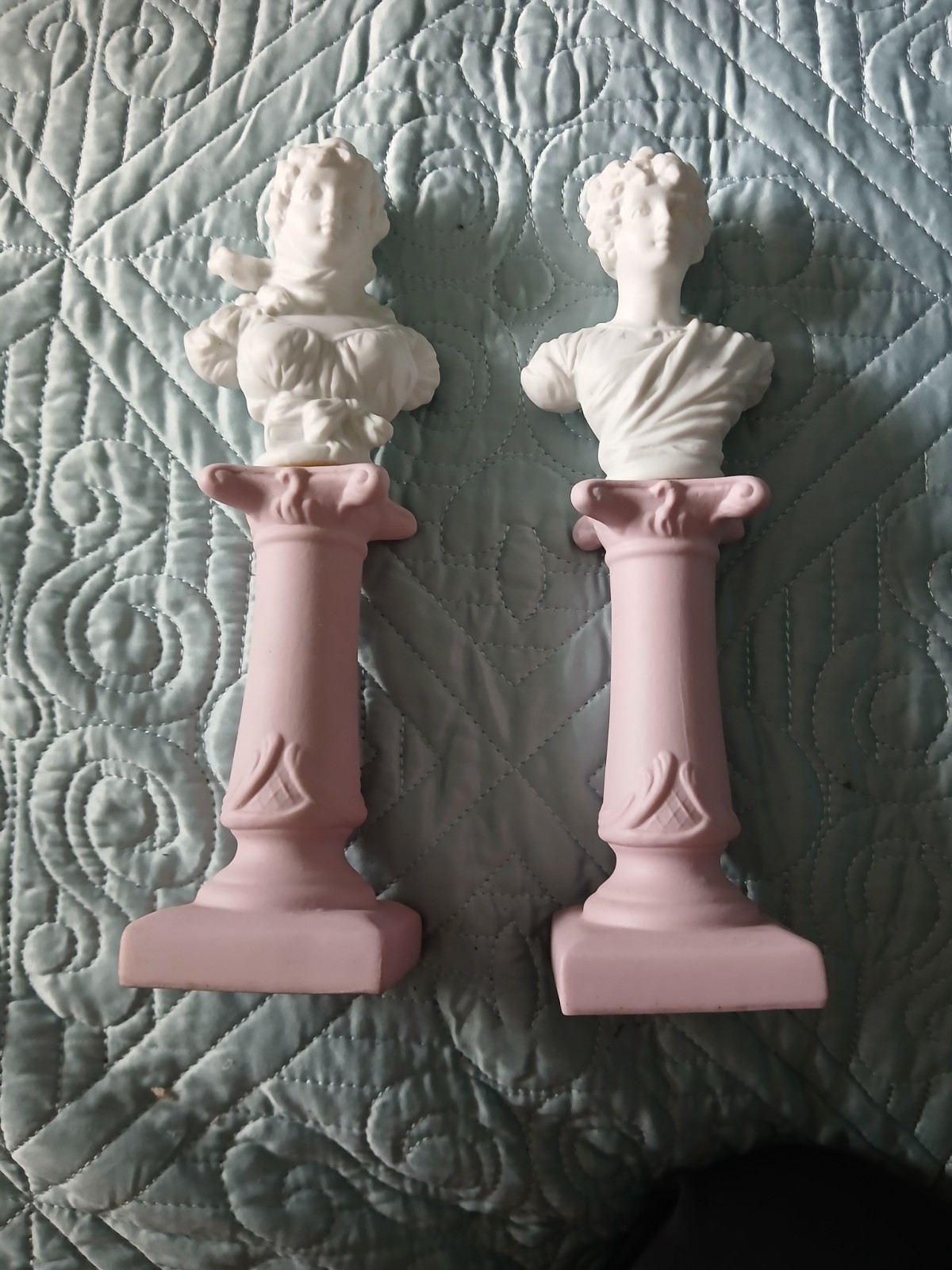 vintage 2piece roman statue resin set 9inches tall.