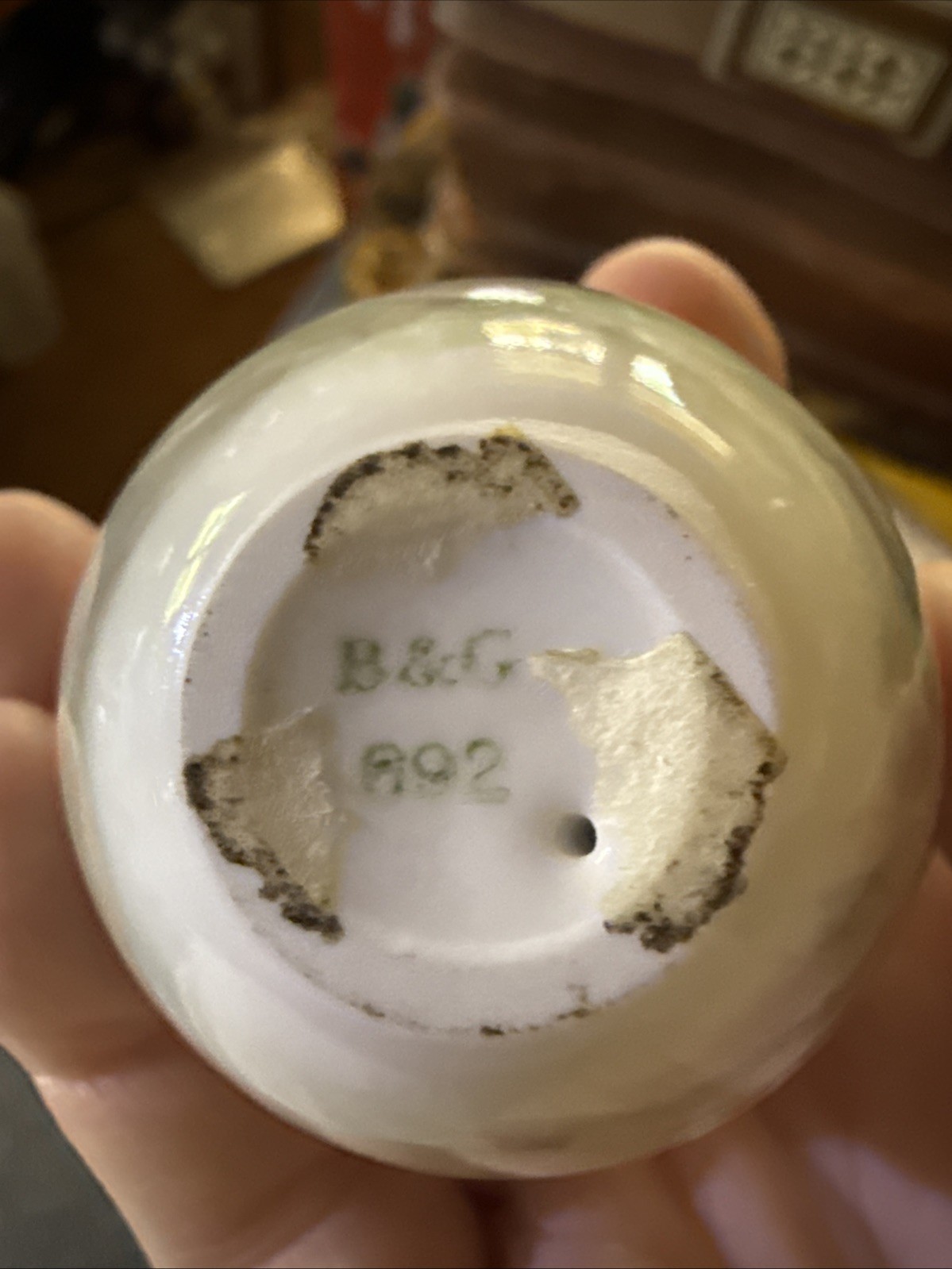B & G (Bing & Grondahl) EGG #892, 2-1/2″ high x 1-3/4″ wide RARE!
