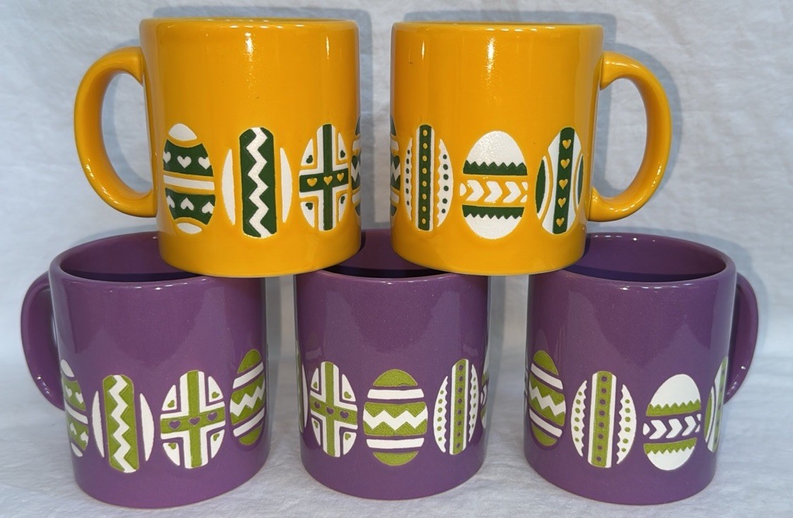 Vintage Set of 5 Waechtersbach West Germany Easter Mugs Purple (3) & Yellow (2)