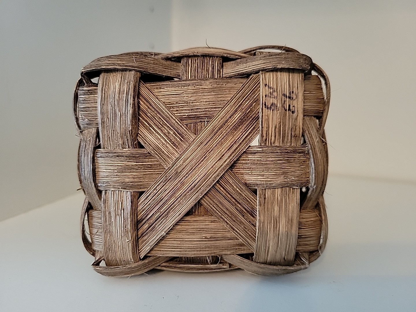 Vtg Basket Handwoven Split Oak Signed MG 93 Hearts Gift Rustic country handle