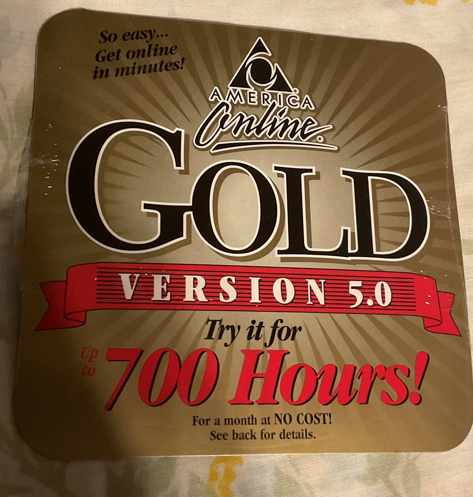 AOL Version 5.0 America Online CD Disc Disk BLACK & GOLD 700 Hours ! 2000 Red IE