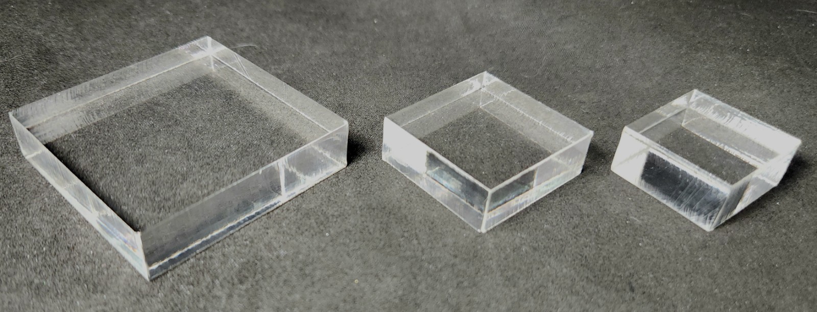 1″ x 1.” x 0.5″ Thick Clear Acrylic Square Bases Stands Mineral Mount Display