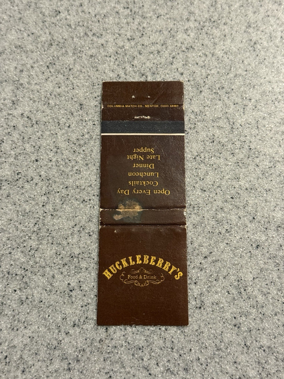 Huckleberrys Food And Drink Yorktown Heights New York Vintage Matchbook Cover U