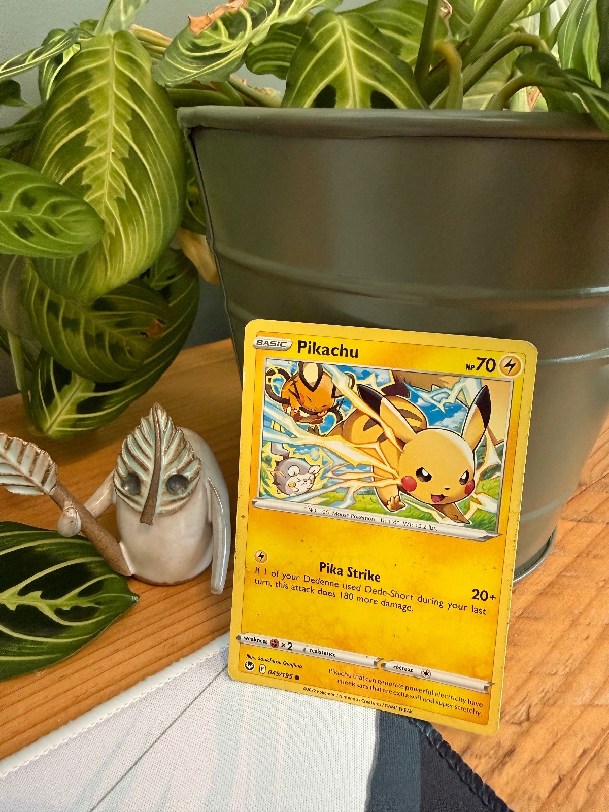 Pikachu 049/195 Common Silver Tempest Pokemon HP