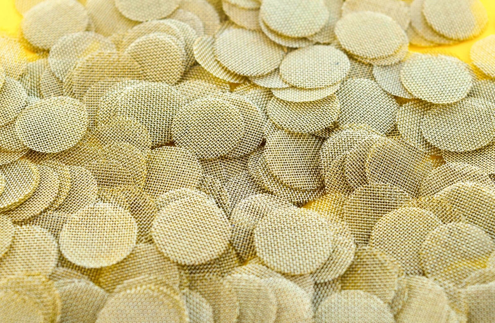 500X High-Quality Brass Pipe Screens 1/2″ .500″ 12.66mm Round Filter Mesh Gold
