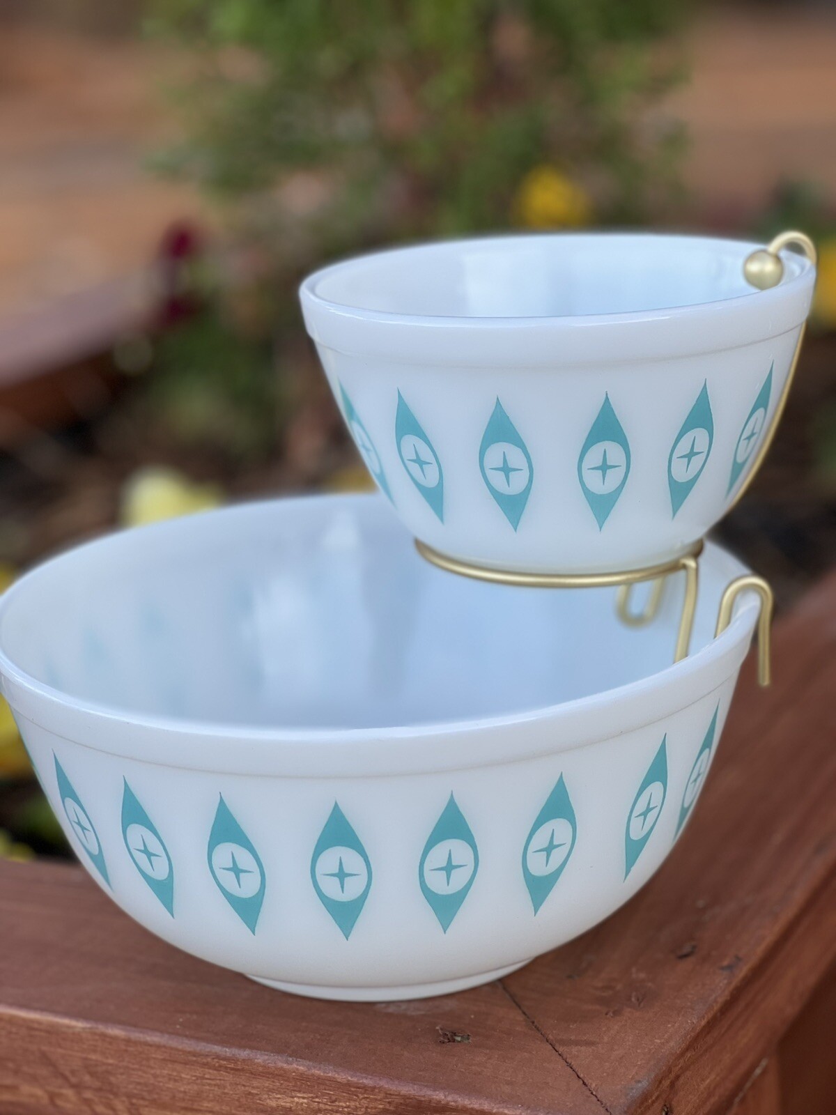 Reproduction Pyrex Bracket – Foot Rim & Hook Bracket – 401 & 404
