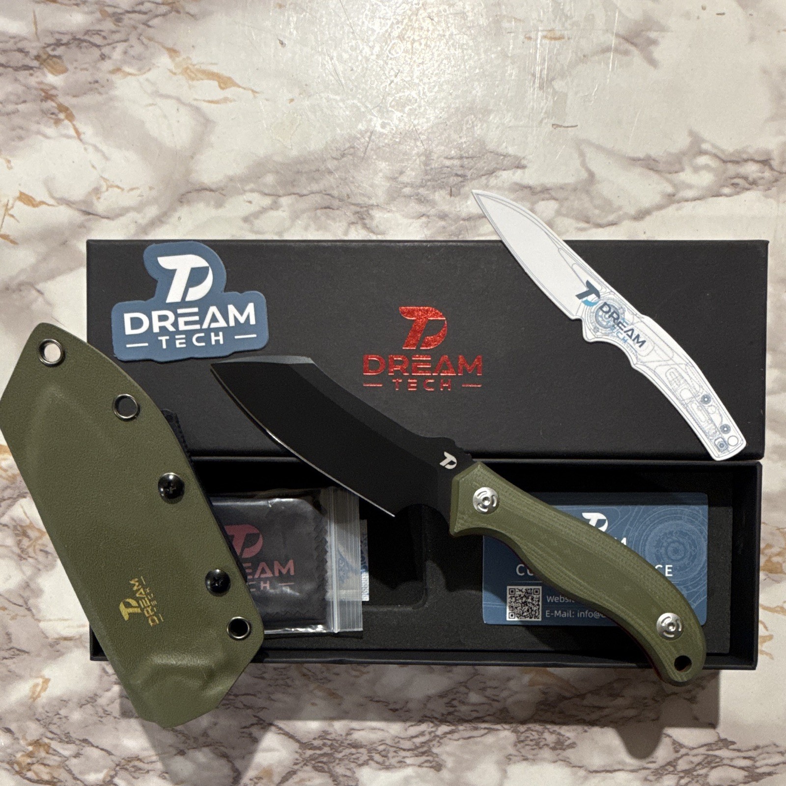 Dream Tech D4110GB Fixed Blade Drop Point Black Plain Blade G10 +Sheath