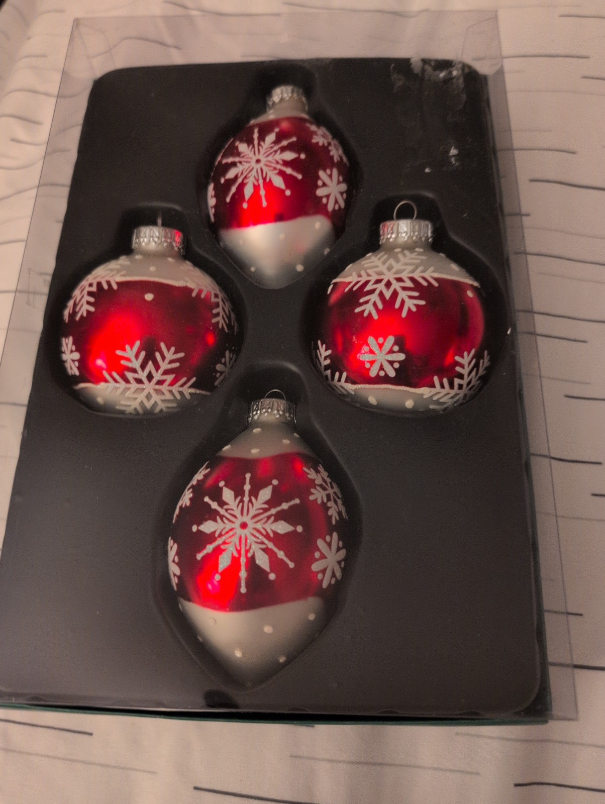 KURT ADLER European Style 4 Count Glass Ornaments Snowflake Design Free Ship