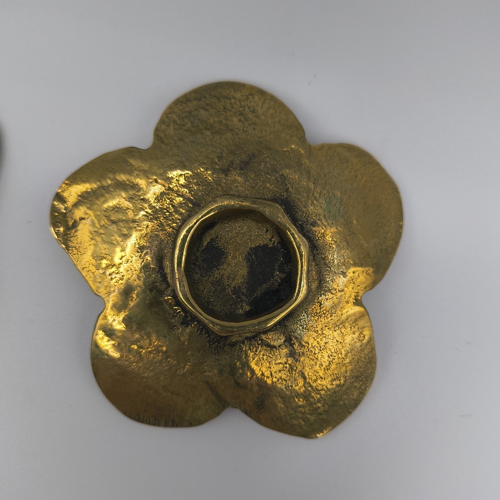 Vintage Solid Brass Trinket Dishes Or Candlesticks Pair Of 2 Flowers Clovers 3″