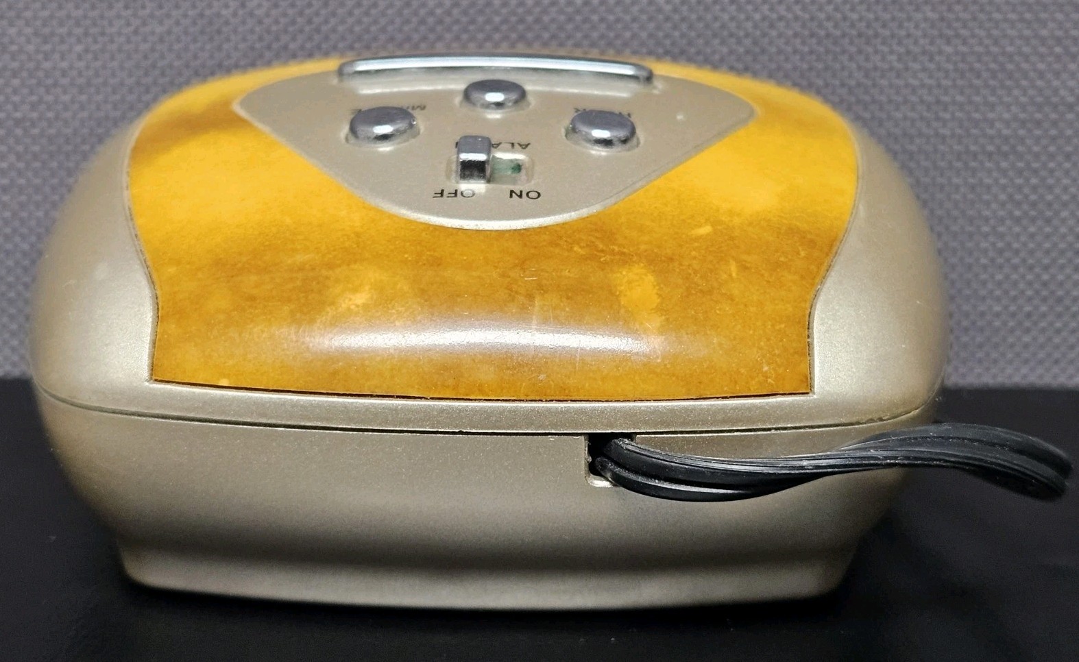 Vtg Sharp Alarm Clock Model SPC1235 **AS-IS READ**