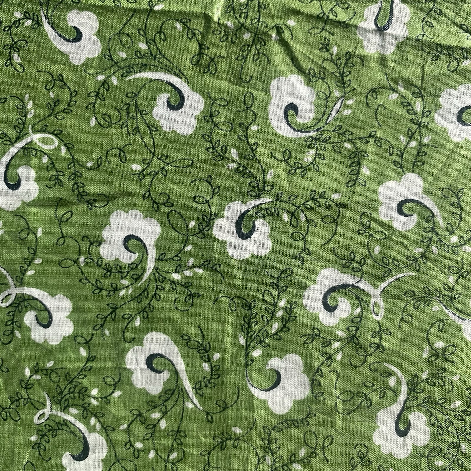 Antique 1930s coated cotton abstract spooky floral vines pattern fabric