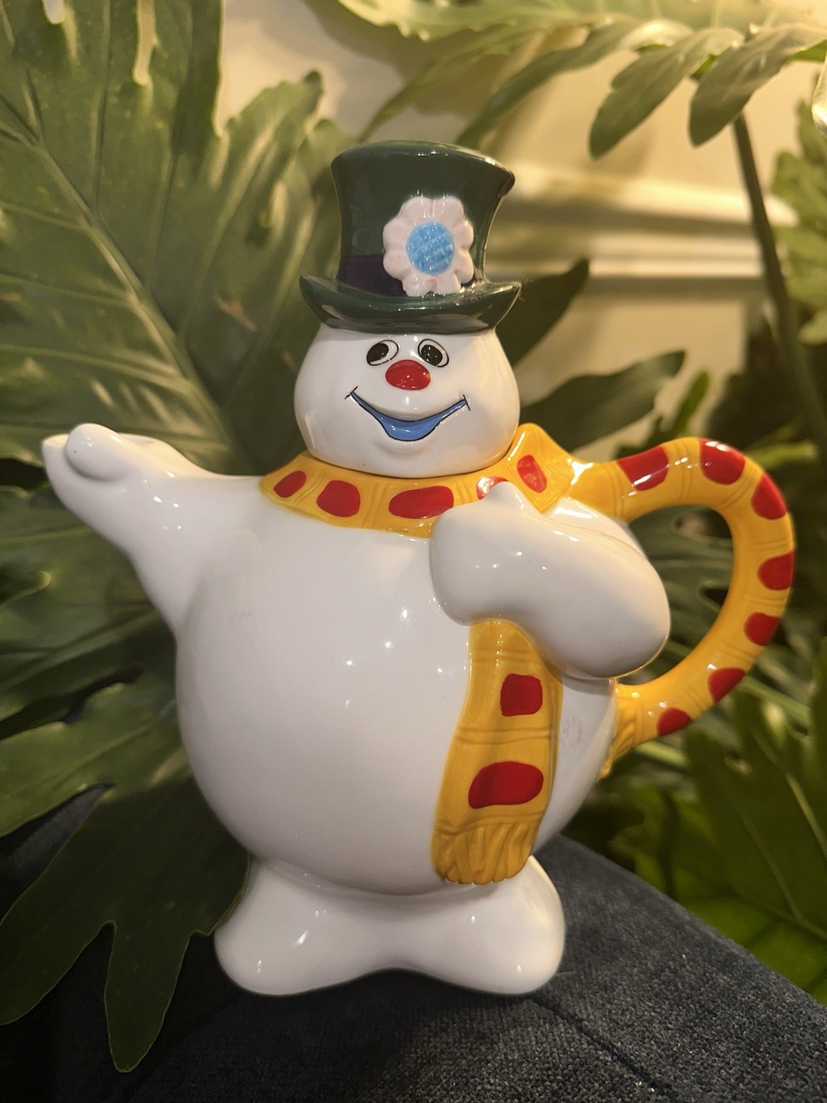 2001 Dept 56 Storybook Village Collection FROSTY THE SNOWMAN Tea Pot BUY NOW!