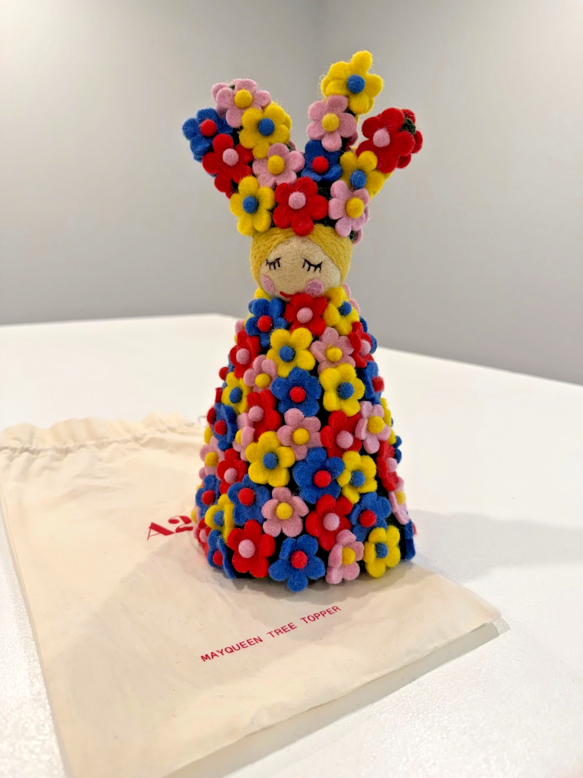 A24 Midsommar Movier May Queen Tree Topper Angel