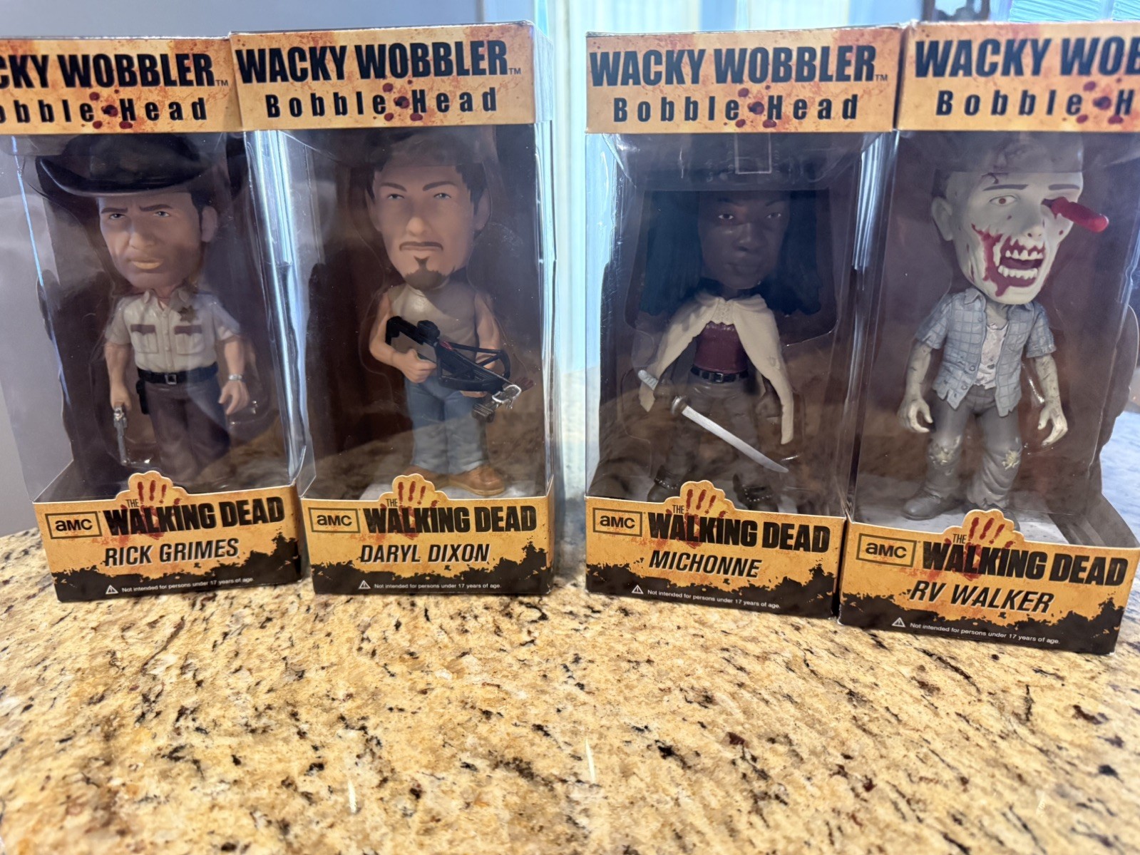 Funko Wacky Wobbler: The Walking Dead – Bobblehead Figurine set of 4