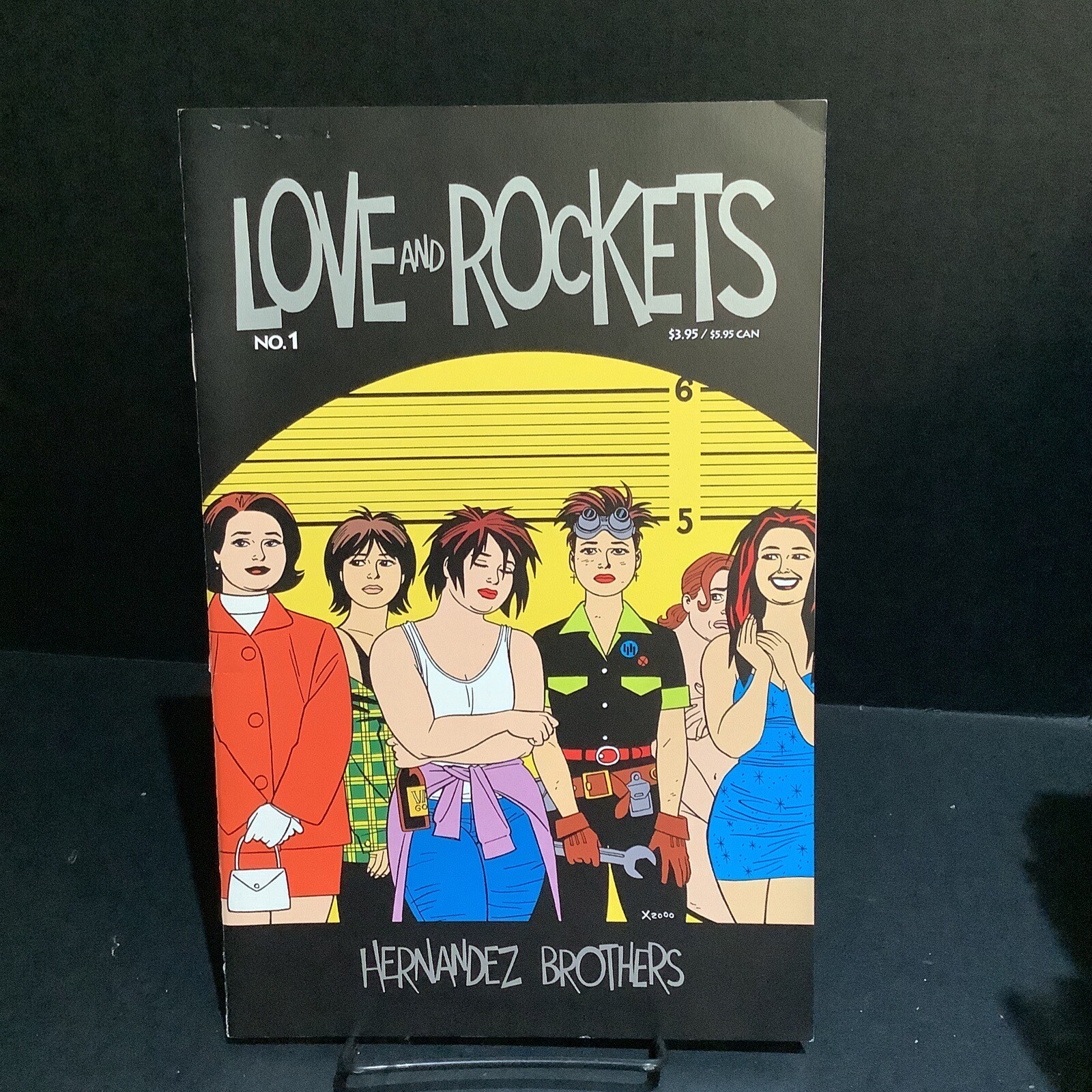 Love and Rockets V2 #1 (Gilbert Jamie and Mario Hernandez, 2001 WP) – Hot Key!