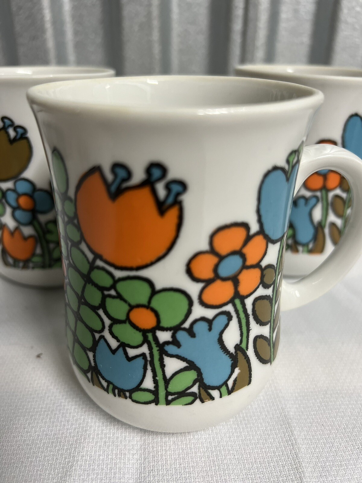 Vintage MCM Floral Coffee Mugs Set of 3 Japan Retro Mod Flower Power Cups