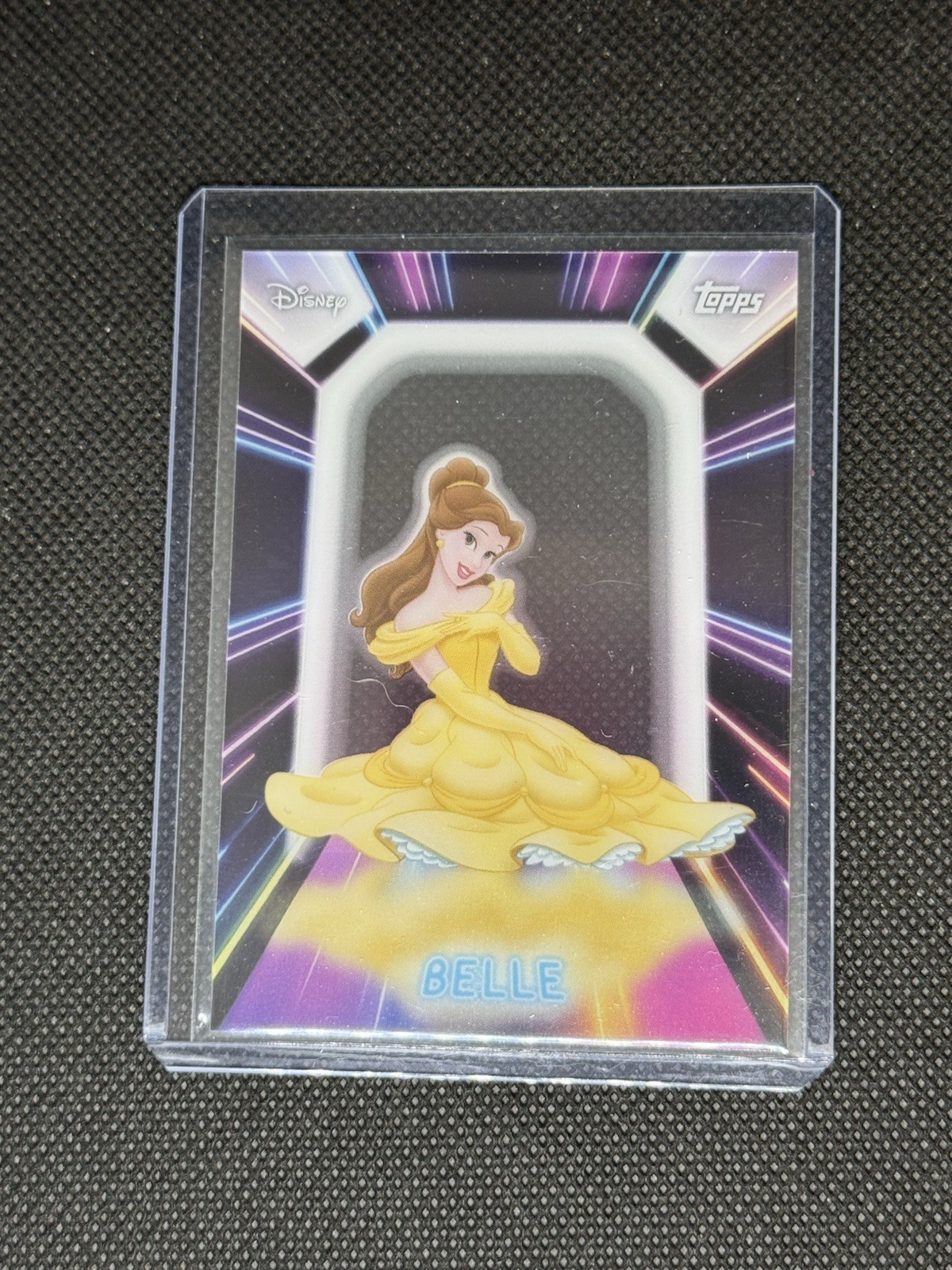 Topps 2026 Disney Neon Belle Illuminated Neon Lights NPL-4 Trading Card