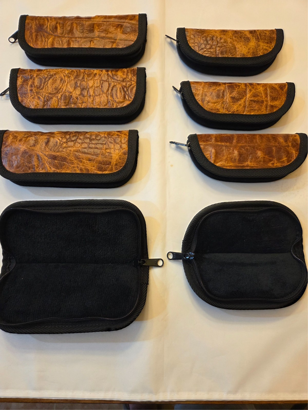 LEATHER KNIFE POUCH – ZIPPERED WITH PLUSH INTERIOR – HAND MADE IN THE USA
