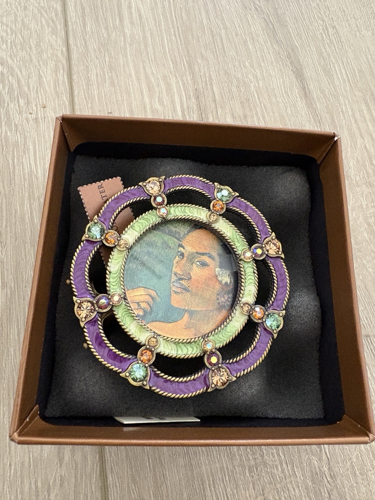 Jay Strongwater Monkey Business “Alexi” Round Frame Swarovski Crystals w/ Box