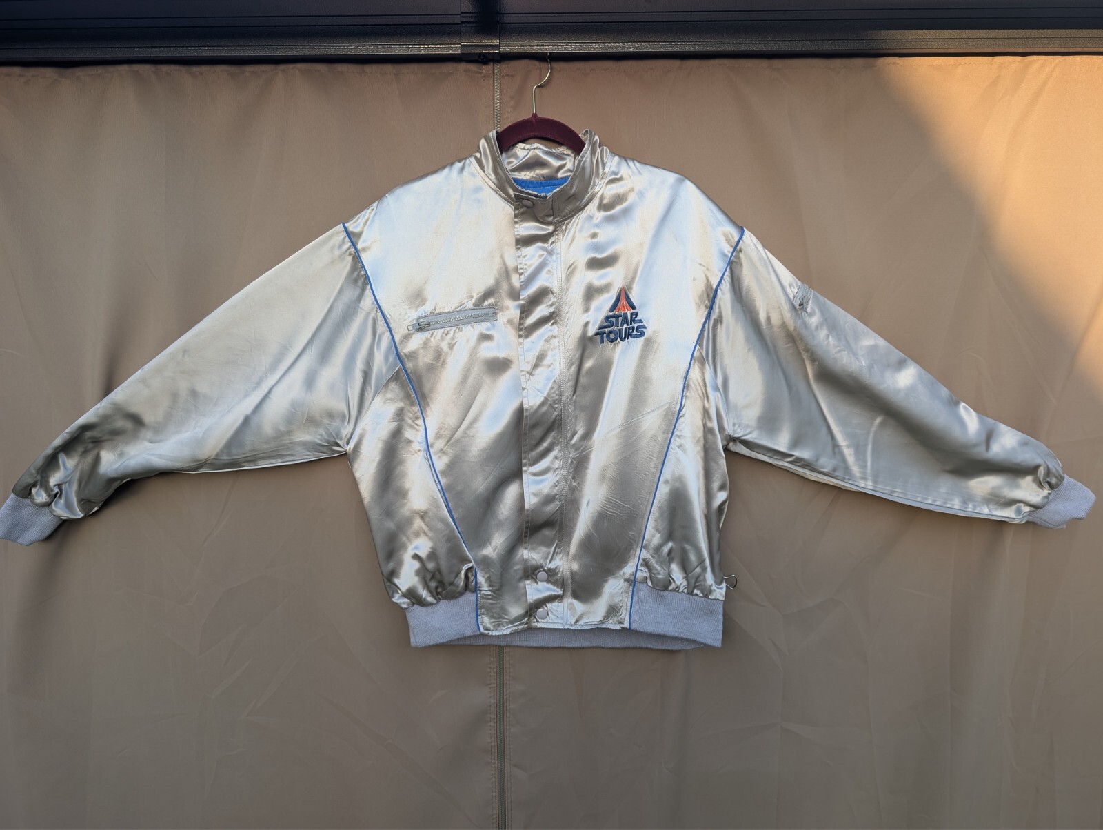 VTG Disney Star Tours Jacket Mens Sz M RARE Silver Star Wars 80s USA Staff Satin