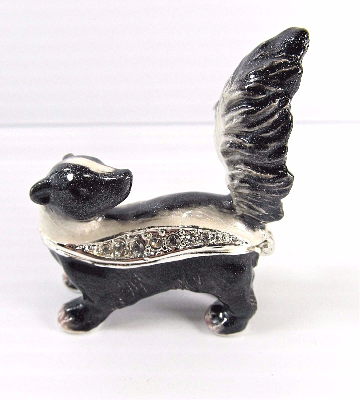 Skunk Mini Jeweled Pewter Trinket Box Collectibles Home Decor