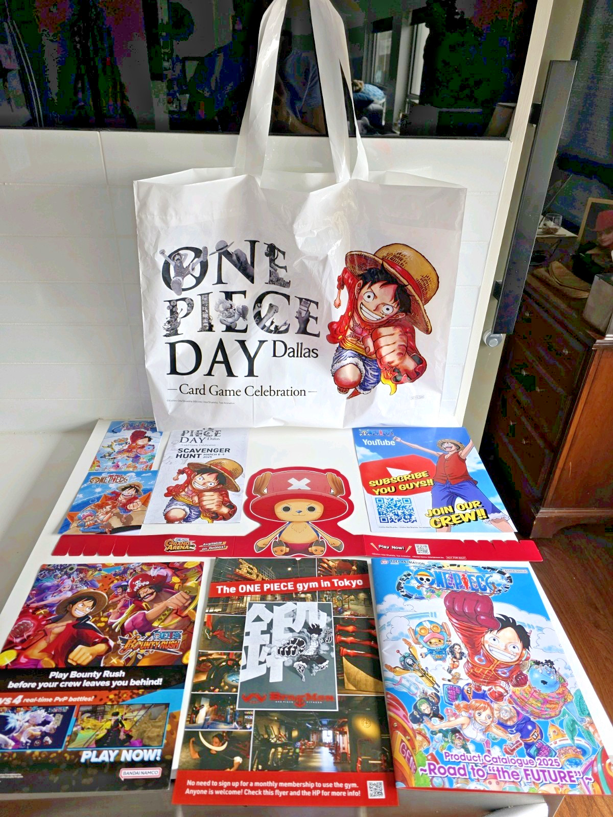 One Piece Day Dallas 2025 TCG Event Bag Bundle With Assorted Cards as shown