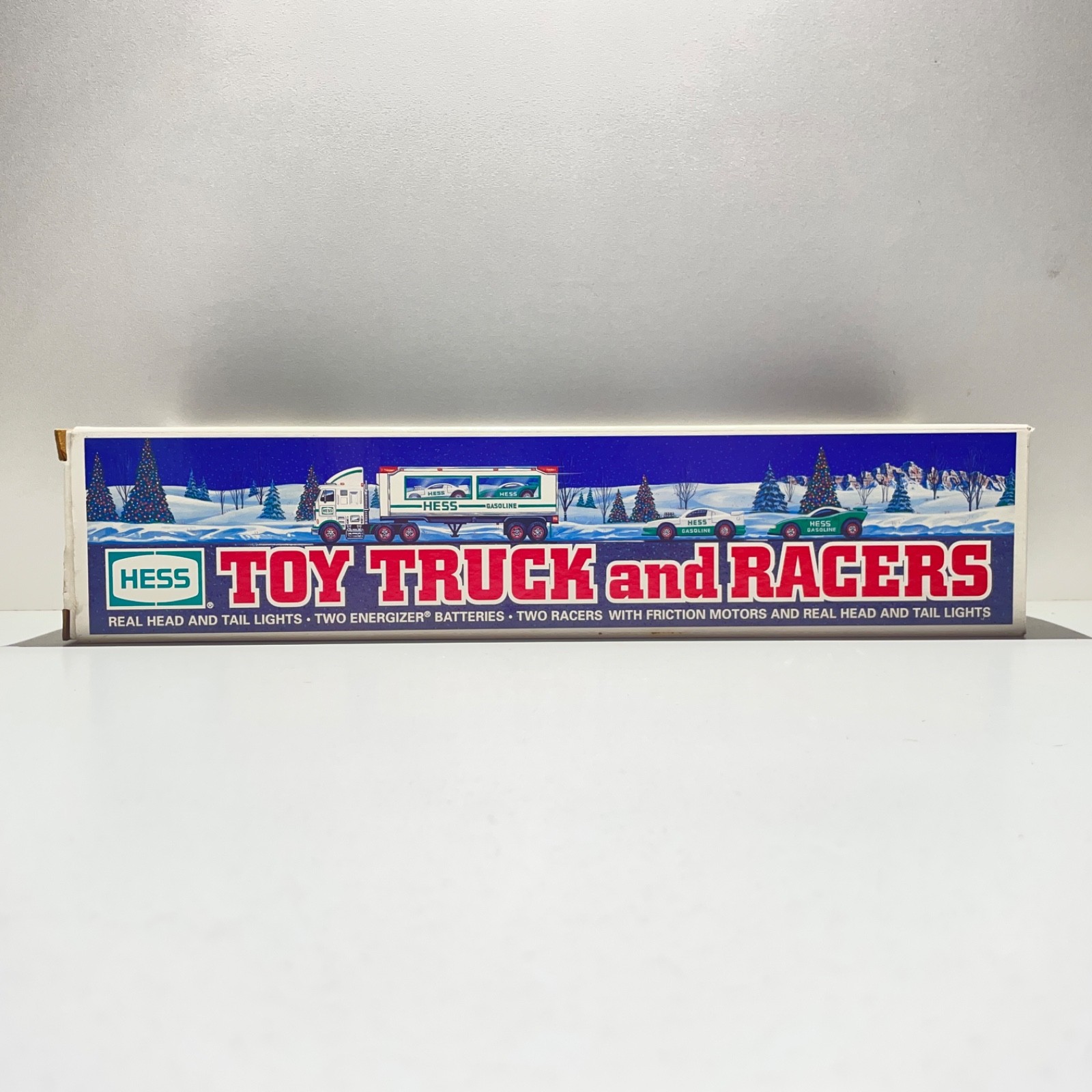 1997 Hess Toy Truck And Racers In Original Box (1)
