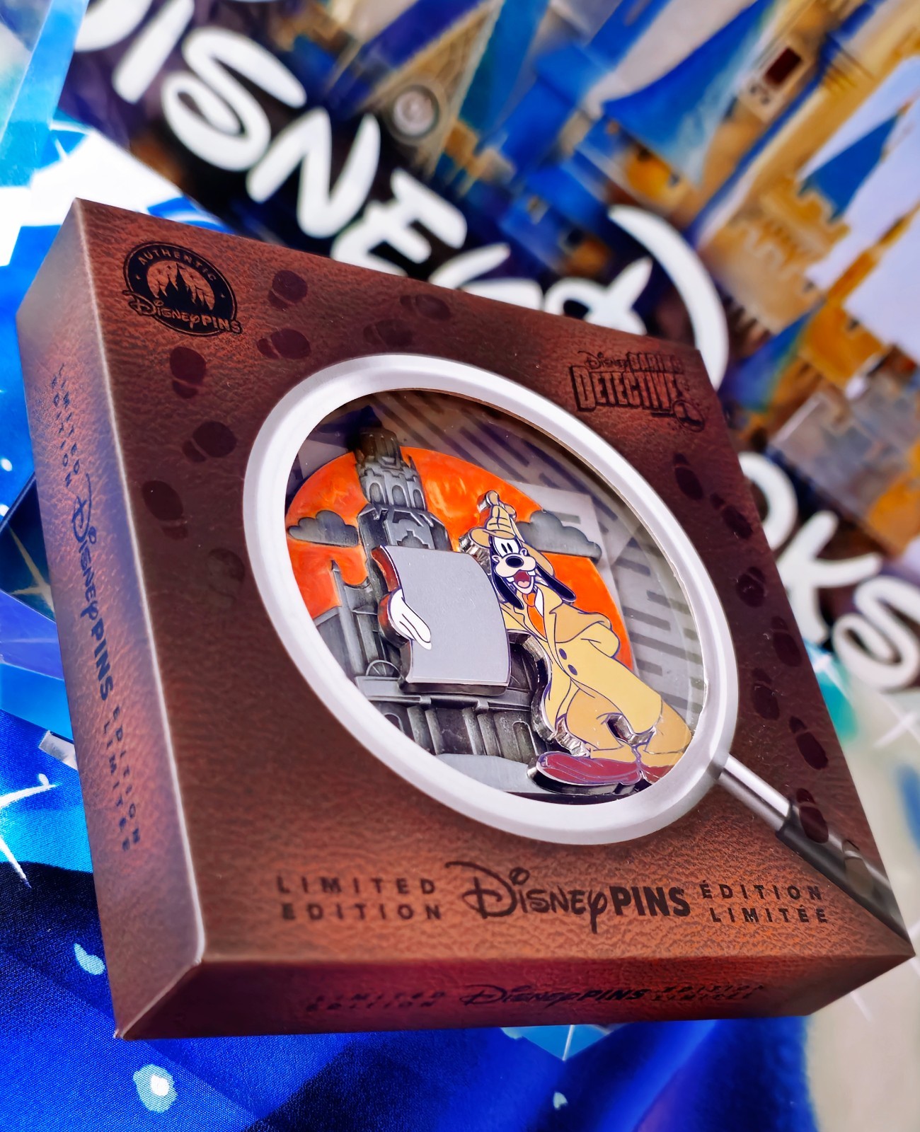 Disney Mini Jumbo Pin – Daring Detectives Goofy LE 4000
