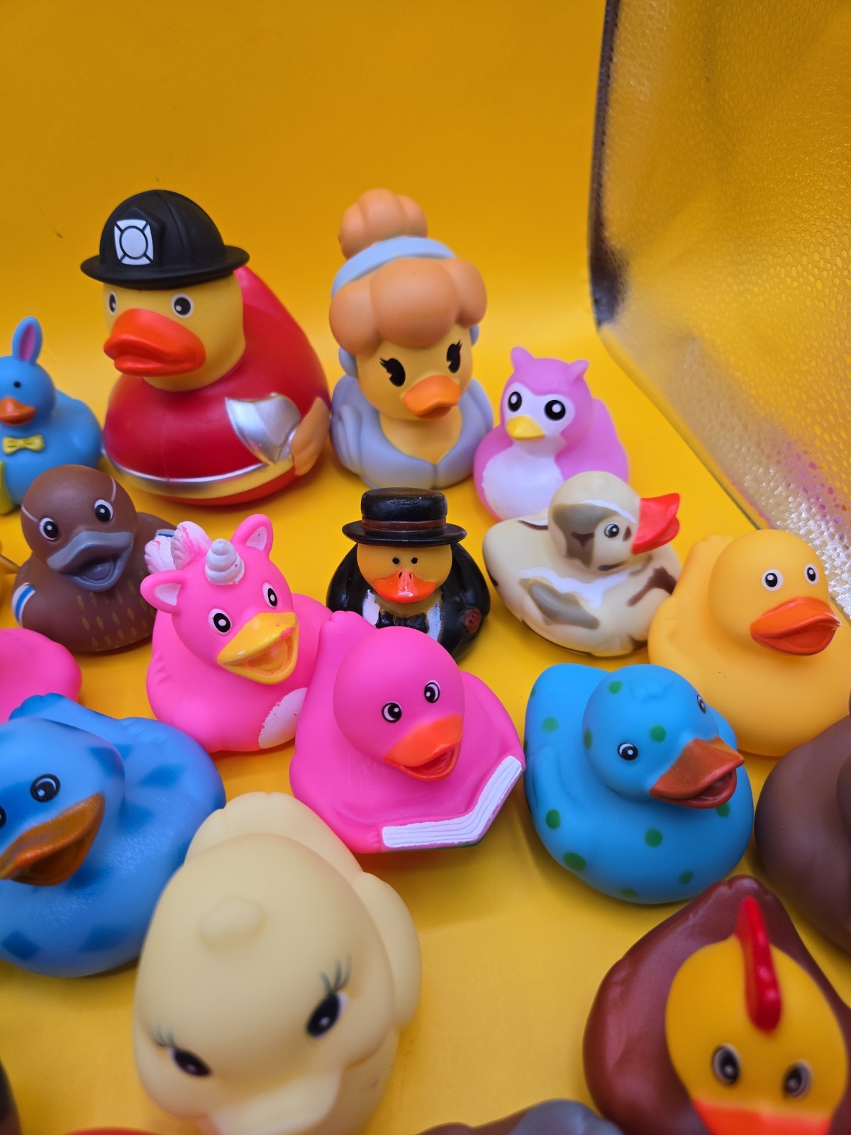 Rubber Ducks Lot Of 50 Different Sizes Preowned All Clean! Jeep Cruise