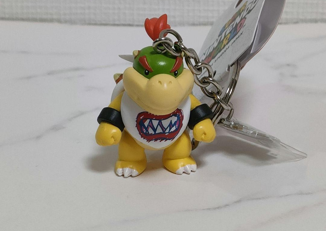 USJ Super Nintendo World Bowser Jr. Keychain with Logo Plate Japan Exclusive NEW