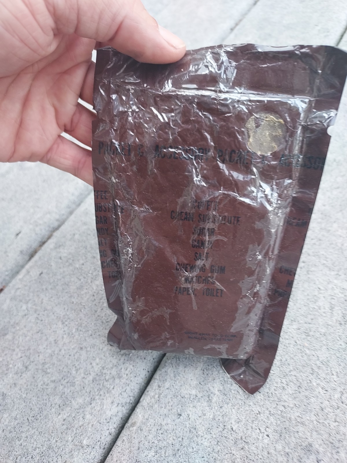 ORIGINAL UNOPENED VIETNAM WAR US C-RATION MEAL ACCESSORY PACKET